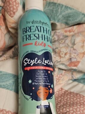 Urban Outfitters Breath of Fresh Hair Kids Style Lotion - Teal
